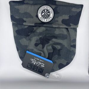 Salt Life Men’s Camo Fold-Over Beanie - Gray & Black